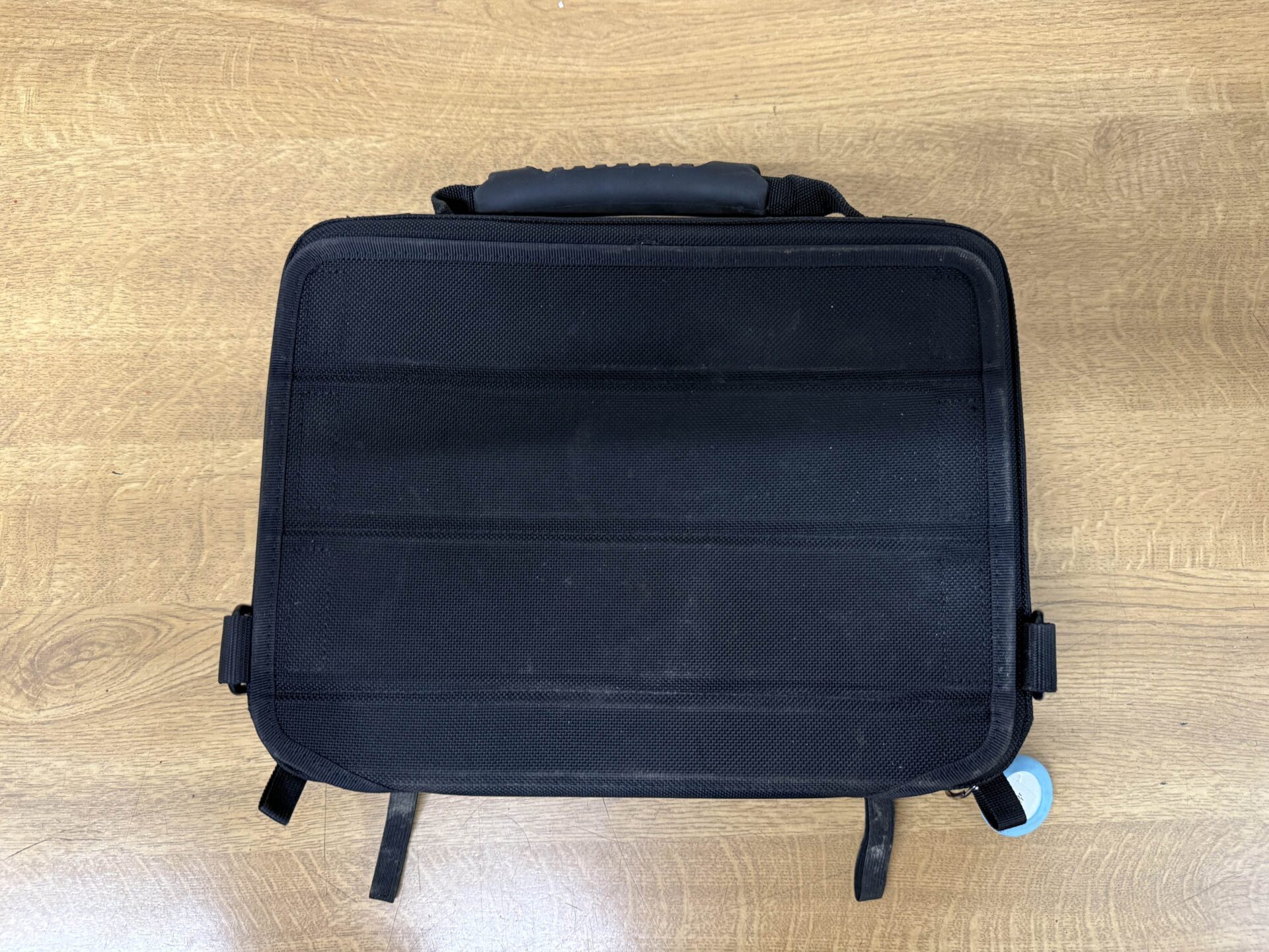 Mentor UT in protecting case Mentor UT in protecting case