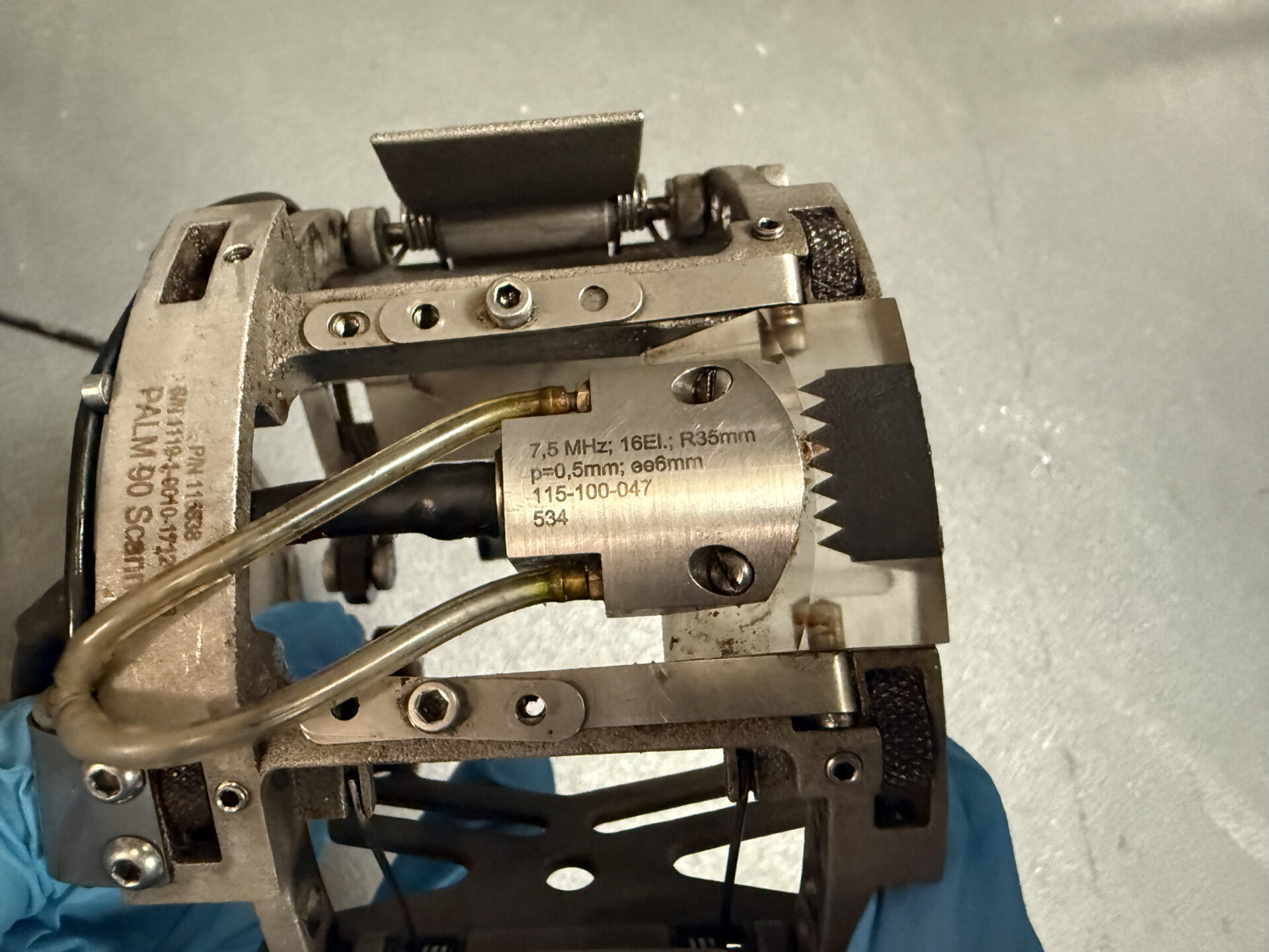 Palm 90 Flat Scanner 7.5Mhz 16El R35mm Palm 90 Flat Scanner 7.5Mhz 16El R35mm